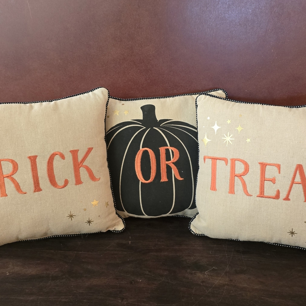Halloween Trick or Treat Accent Pillows